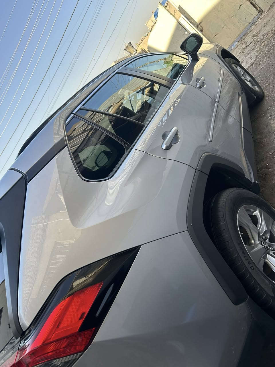 بسم الله الرحمان الرحيم
تيوتا RAV4
موديل 2021
مواصفات LE

سياره نضيفه كلش مكينه 2500بانزين 
السياره خير من الله جاهزه 
ممشه السياره 46 الف mi

سعر السياره المطلوب 190$ وبيها مجال جداً بسيط 
عنوان السياره بغداد


**إذا كنت صاحب هذا الإعلان وتريد حذفه لأي سبب، رجاءا أرسل رسالة إلى الدعم الفني**