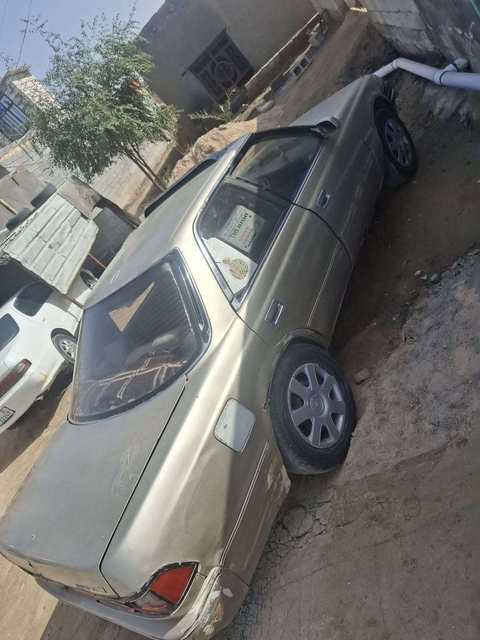 السلام عليكم 
مارك مسطره للبيع 
مكفوله كص ونقل وعيب شرعي 
رقم واسط سنويه ساقطه ب 20
مكينه وكير ونجي رياضي اربعه سلندر 
راعيه موجود 
عليها غرامات 9 اوراق ومامسددهن 
رايده ب 16 والغرامات ع المشتري 
التواصل خاص او الاتصال 
***********
