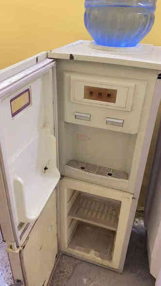 اجهزه كهربائيه للبيع شغاله وعلفحص للتواصل واتساب ***********
