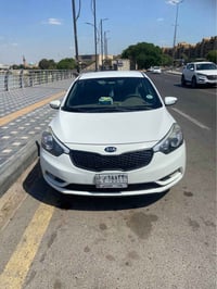 سيراتو 2015 خليجي لون ابيض  سعرها ( 103 ) وبيها مجال ان شاءالله حك الج...