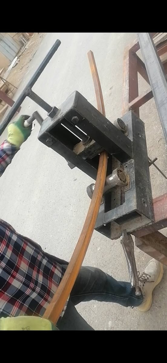 حناية حديد للبيع عمل يدوي 
السعر 300 الف للاستفسار الاتصال على الرقم
***********
