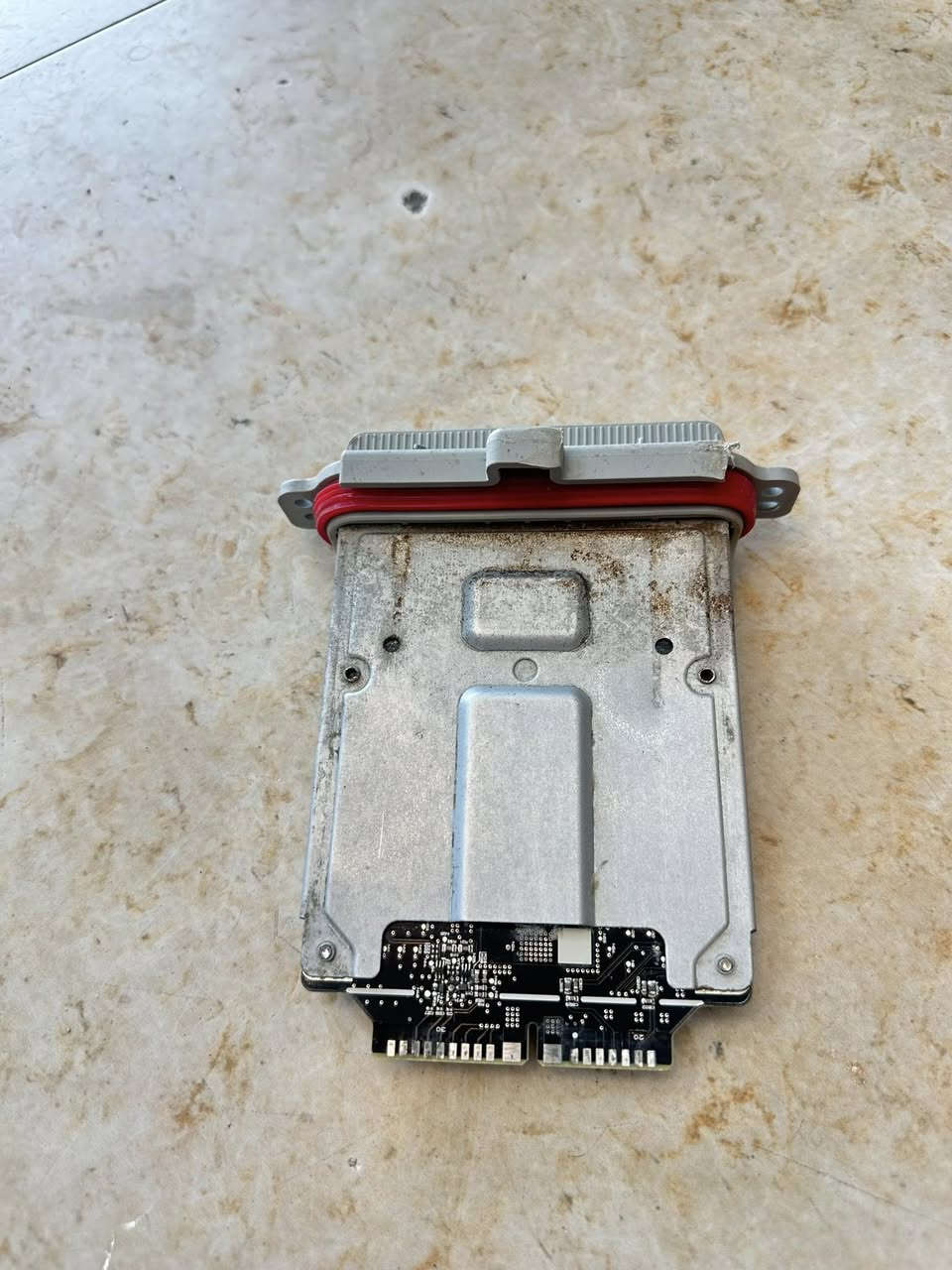 السلام عليكم للبيع عدسات لايت k4يسار +لد كامل شغال+كارت +ضفيره مال لايت كامله قيم وبلعافيه عليك


**إذا كنت صاحب هذا الإعلان وتريد حذفه لأي سبب، رجاءا أرسل رسالة إلى الدعم الفني**