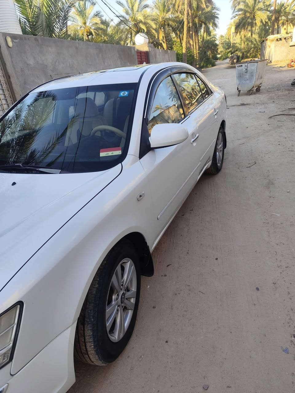 السلام عليكم  سوناته خليجي موديل 2009 بيه بنيد امبدل وجاملغ صبغ خلف السايق بيع مستعجل السعر اتصل ***********
