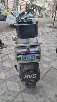 دراجة شحن ام عيون نضيفة اي نقص مابيهة السعر ٥٥٠ الف مكاني الشعب ٠٧٧٣٤١...