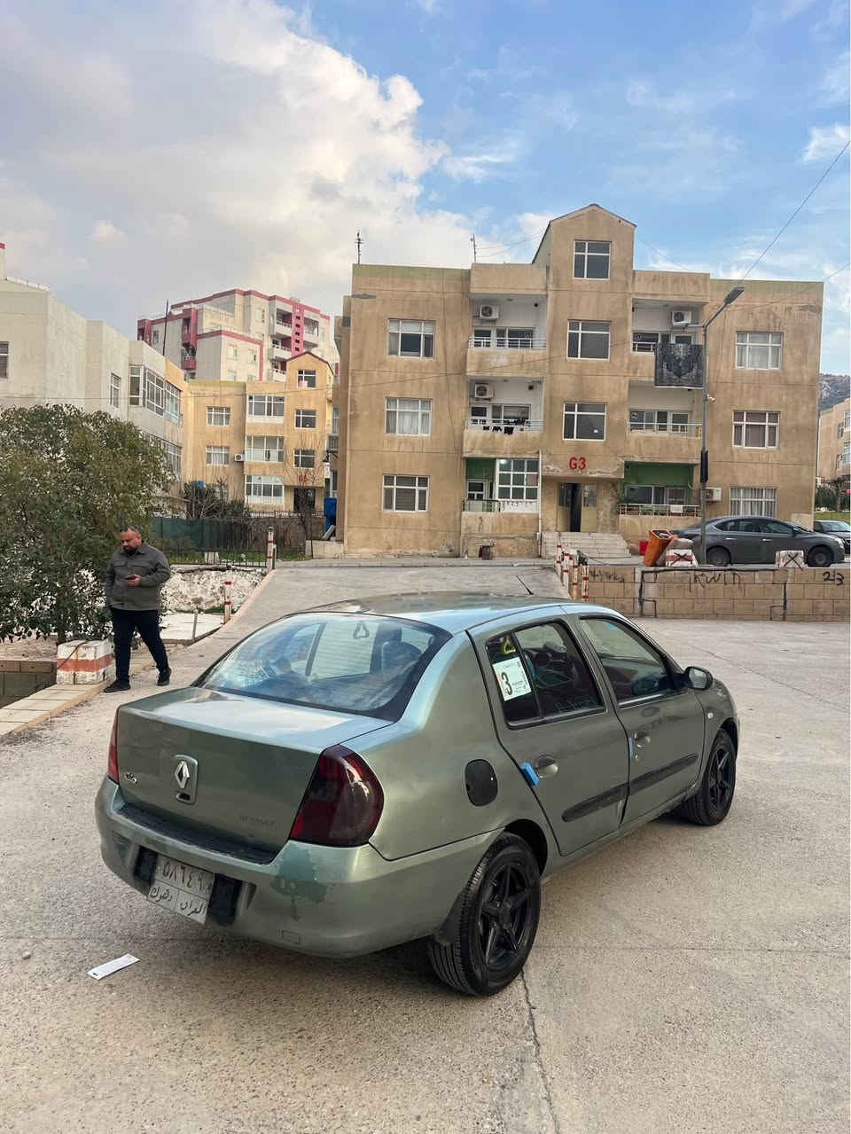 رينو مو ديل 2007 
32$مه جا ل 2$غرا مه يل سه ر 
گير تو ما تيك گير مه كينه له ون 
رقم مو با يل *********** دهوك, العراق
