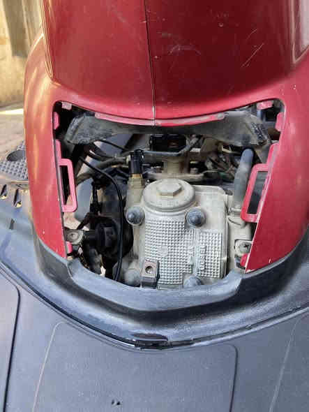 سلام عليكم درجه بغبغاء السرعه ١٤٠ الدرجه مكفوله كفاله عامه  مكينه ما مفتوحه كهربائيه كله شغله  تزوج تيرات جدد   كفرات ختم واحد ويه المكينه مكاني بغداد الصالحيه  الشراي يتصال عله هاذه الرقم ***********  او
