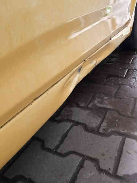 اكسند موديل 2015 سعر 78ورقه و بيها مجال 
سياره حداديه مكينه كير مكفولات سياره 
كلش حلوه بيها بعض طخات مكفولة من ضربه 
و الصبغ خليجي سياره موقع سياره بغداد 
الشراي يتصل ***********
