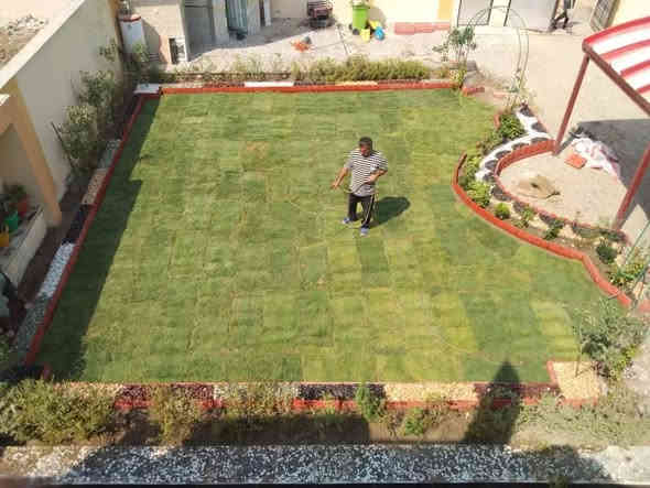 ديكورات حدائق
انشاء وتهيئة المزارع والحدائق
ديكورات حدائق حجر لاين
عمل جميع انواع ديكورات
تشييد المزارع كافة بأسعار مناسبة
***********
