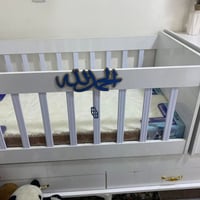 جديد ما مستعمل • يتحول لسرير • عمر ٦ سنوات