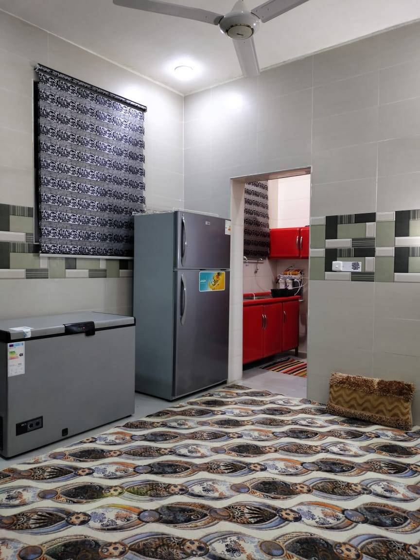 #بيت ركن للبيع طابقين بحي العمال مقابيل المدرسه قريب لشارع العام📍
•المساحه【150م】
•شارع 【#15م】
__بناء سنة (25)
مطلوب للأسكان /37 مليون
محتويات البيت 
طابقين 
الطابق الاول الارضي 
(غرفه5/500×4)+ (وصاله جبيره) +( واستقبال6 اله ربع×3 ونص) ومطبخ (حار +بارد) حمامات (داخليه وخارجيه)
الطابق الثاني
يحتوي عله غرفتين نفس قياس الطابق الاول وصاله 
علما سعر البيت مناسب للشراي ومطلوب للأسكان( ٣٧)
واجهة البيت(15)
 ________للأتصال *********** او مراجعة مكتب الوثيق
________________________
{{#مكتب_الوثيق_للعقارات_في_السماوة }}
________________________
#للاستفسار الاتصال📞 او مراسلتنا عبر الوات ساب
«***********»
 #عنوان المكتب سايدين حي الحكم قرب مرطبات فستقه
#ملاحظة: لعرض عقارك ماعليك سوى مراسلتنا 
عبر بريد 📩الصفحة او عبر الواتساب📲
{{👍#تابع_الصفحة لتصلك عروض مكتبنا 🫰🏛}}•

#الوثيق_بصمة_قيادة_ومنهج_واضح
