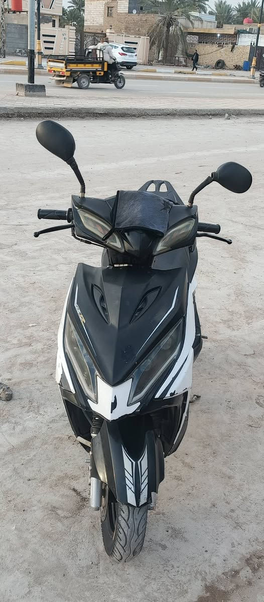 السلام عليكم درجة سكنس لبيع كهربائية شغاله  درجة نضيفه  سعر 300بيه، مجال  شراي يتصل عليه ***********
