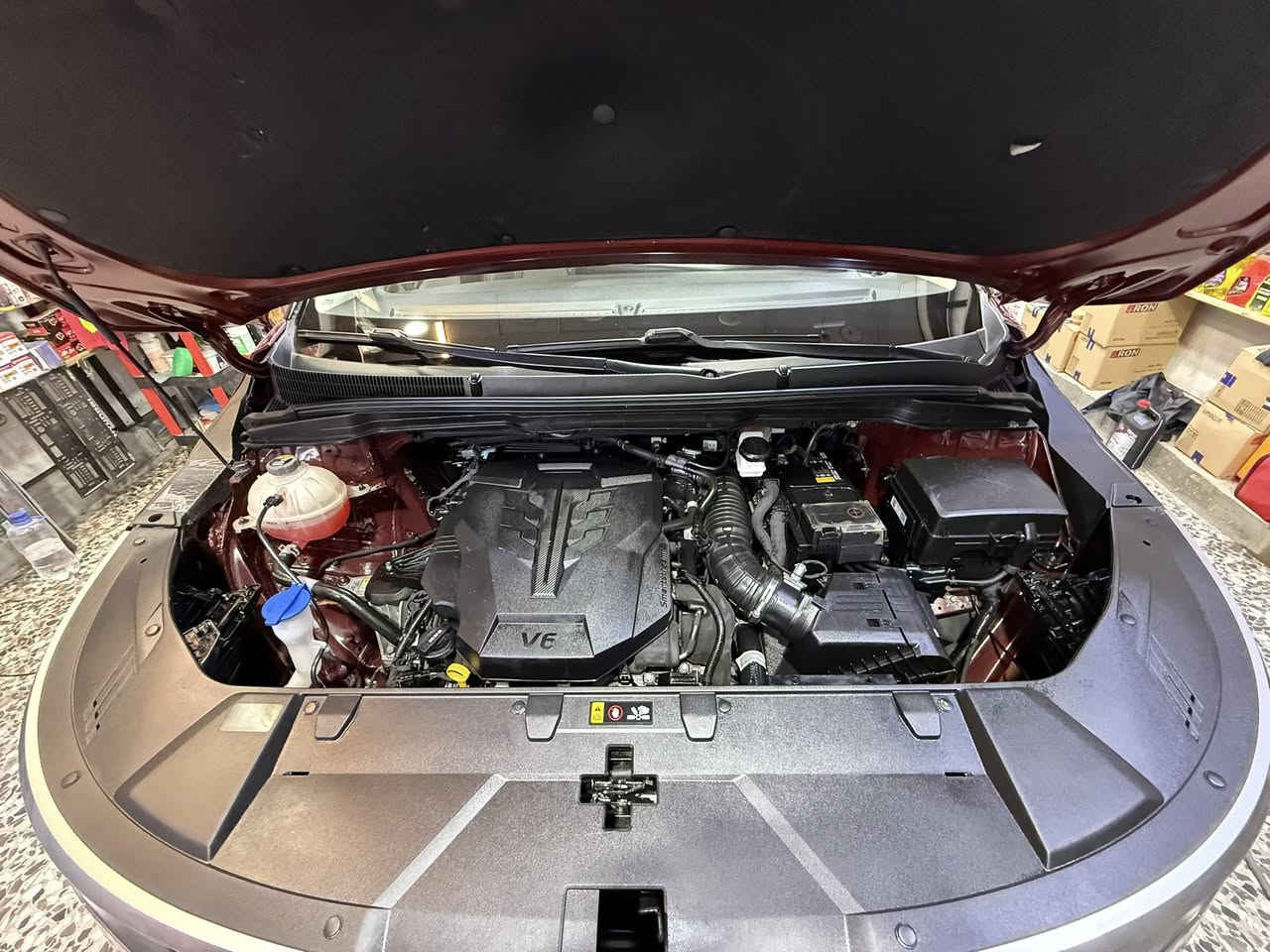 السلام عليكم
Kia carnival sx prestage 2024
ماشية :36 الف مايل
مواصفات سيارة
فتحتين بلسقف
بصمة تشغيل وابواب بصمة
خمس كامرات
ابواب كهرباء وشفط
كشنات سياحية تدفئة وتبريد
بردات خلفية
ميموري خزن كشن سائق
حساس امامي وخلفي
كامرة داخلية
شاشات خلفية
سستم سماعات صوتية بوز
ماكو شي بالك مابيهة من المواصفات
سعر السيارة :25000$ الف وبيهة مجال
للاستفسار:***********

‭+964 790 597 7875‬ ‭‬
