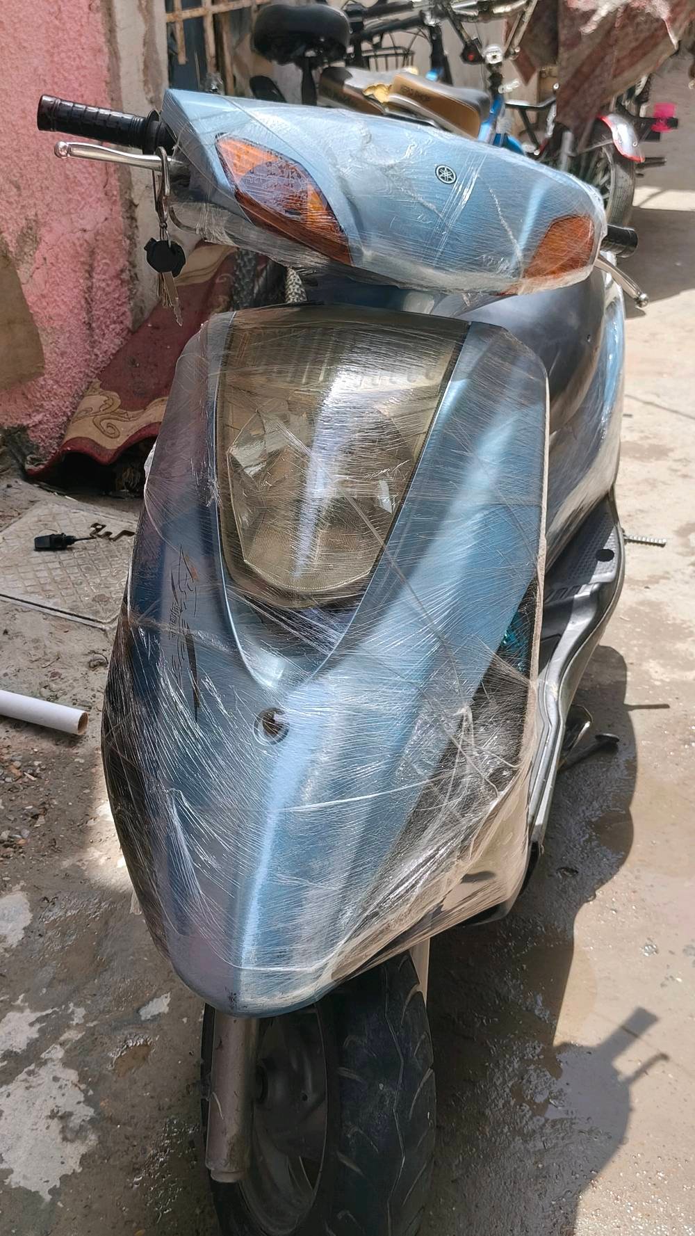 السلام عليكم دراجة بريز نضيفة كلشي شغال هندر سيلف كهربائيات السعر 500قفل مستعجل عل بيعة مكاني بغداد الكاضمية
