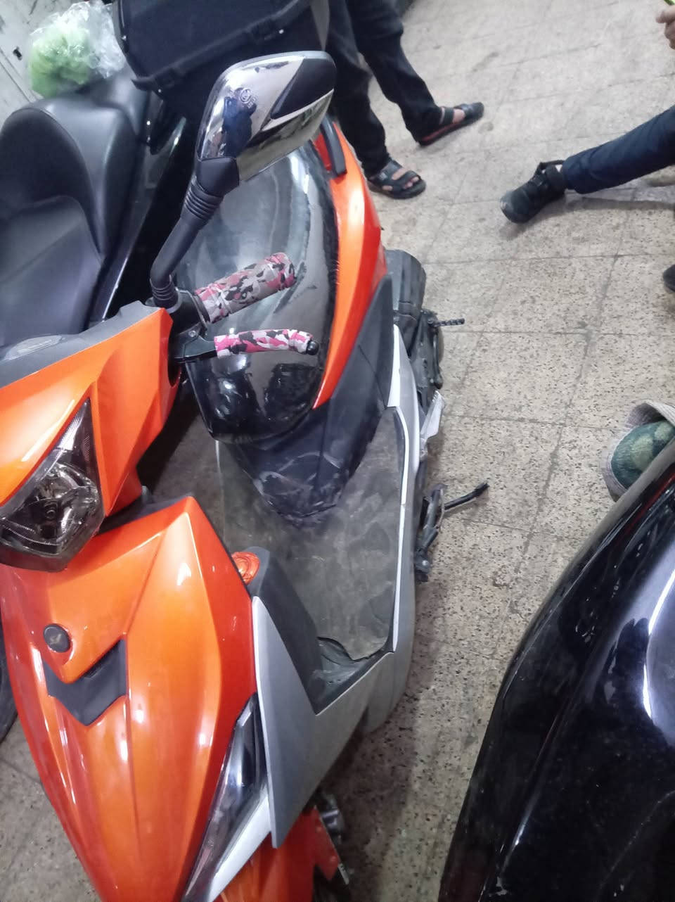 سلام عليكم مطور
اف ايس للبيع كلو شرط مكينه شرط سعرو ٥٠٠ وبي مجال توصل عل رقم ***********
