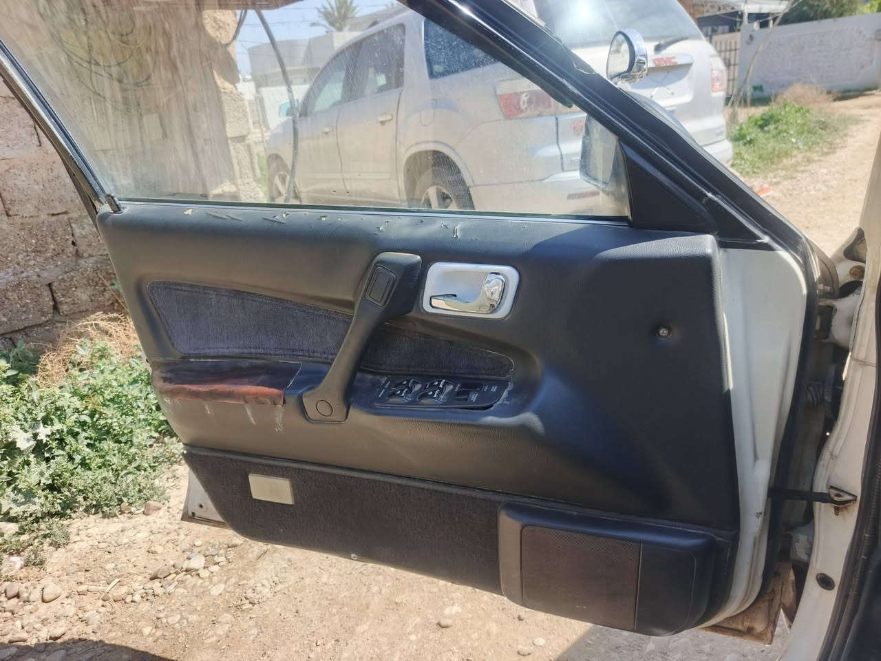 السلام عليكم متسوبيشي گلنت موديل 1992 رقم بغداد دولي سنويه لغايه ال29 
مكينه كير سوناته خير من الله لا تنقيص ولا تبخير منضومه تبريد كامله فقط كمبريسر لاطش  صدر امامي خلفي جديد دواخل تخبل سستم صوت دمام شاشه والصور كدامكم السعر ٣٥ 
مكانها ديالى المقداديه  ***********  بيها كابون بانزين
