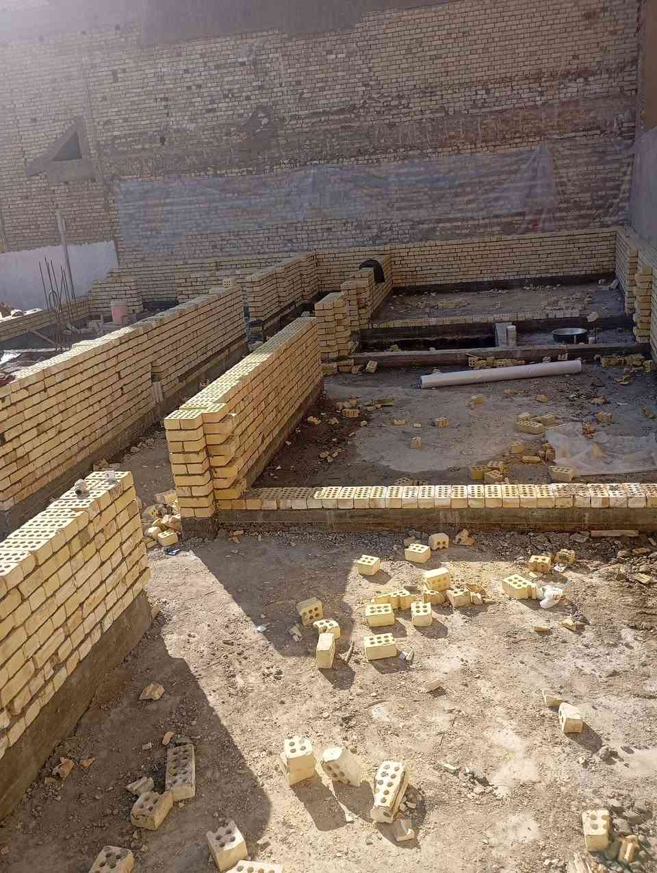 السلام عليكم  خلفه بناء درجه اولى جزء من اعمالي أن شاءالله ينال اعجابكم أحبتي في مناطق متفرقه ببغداد شغلنا قطعي وع دبل شتغل كرخ ورصافه لتزام وقت ودقه بالعمل 
للتواصل مراسله الصفحه او الاتصال 
(***********)
***********
