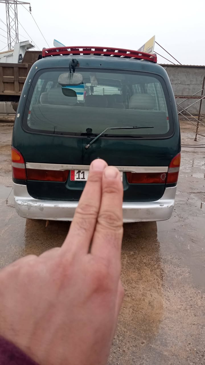 سلام عليكم كيا بريجو للبيع موديل 96 رقم بغداد انكليزي سياره باسمي مكان بابل سعر 55 رقم ***********
