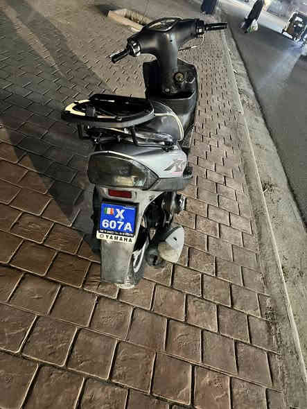 السلام عليكم دراجه ماكس عدله دراجه خير من الله كامله مكمله نقصه بس ستان تعليك دراجه اكفله من تدخين و نضوح نكره بكل وقت لعنوان بغداد الشعب شارع الصحه السعر 600 وبيه مجال ***********
