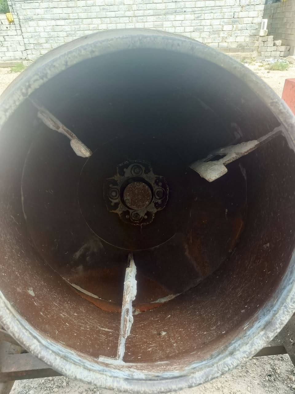 السلام عليكم
خباطه استبكو البيع جاهزه شغاله هندر واحد 
جدر هيكل محرك نضيفه شرط مكفولة
محرك 7,5نضيف شغال هندر واحد 
محوره (دبل قايش) 
السعر :1400 (مليون اربعميه)بيهه مجال////////مكان :الانبار حديثه بروانه 
***********
