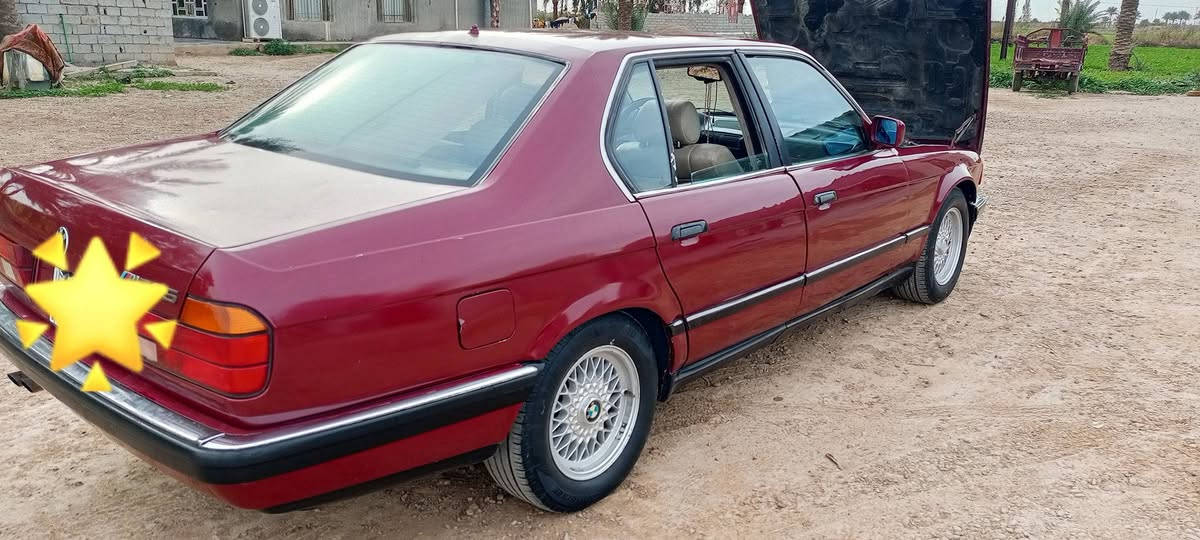 سلام عليكم بي ام حجم 735 مصبوغ جماليه مكفوله تبريد شغال الدواخل ابلاديه تخم تاير محرك ابلادي 6سلندر 
***********بي واتساب المكان التاجي المشاهدة السعر 65 الرقم بغداد إنكليزي
