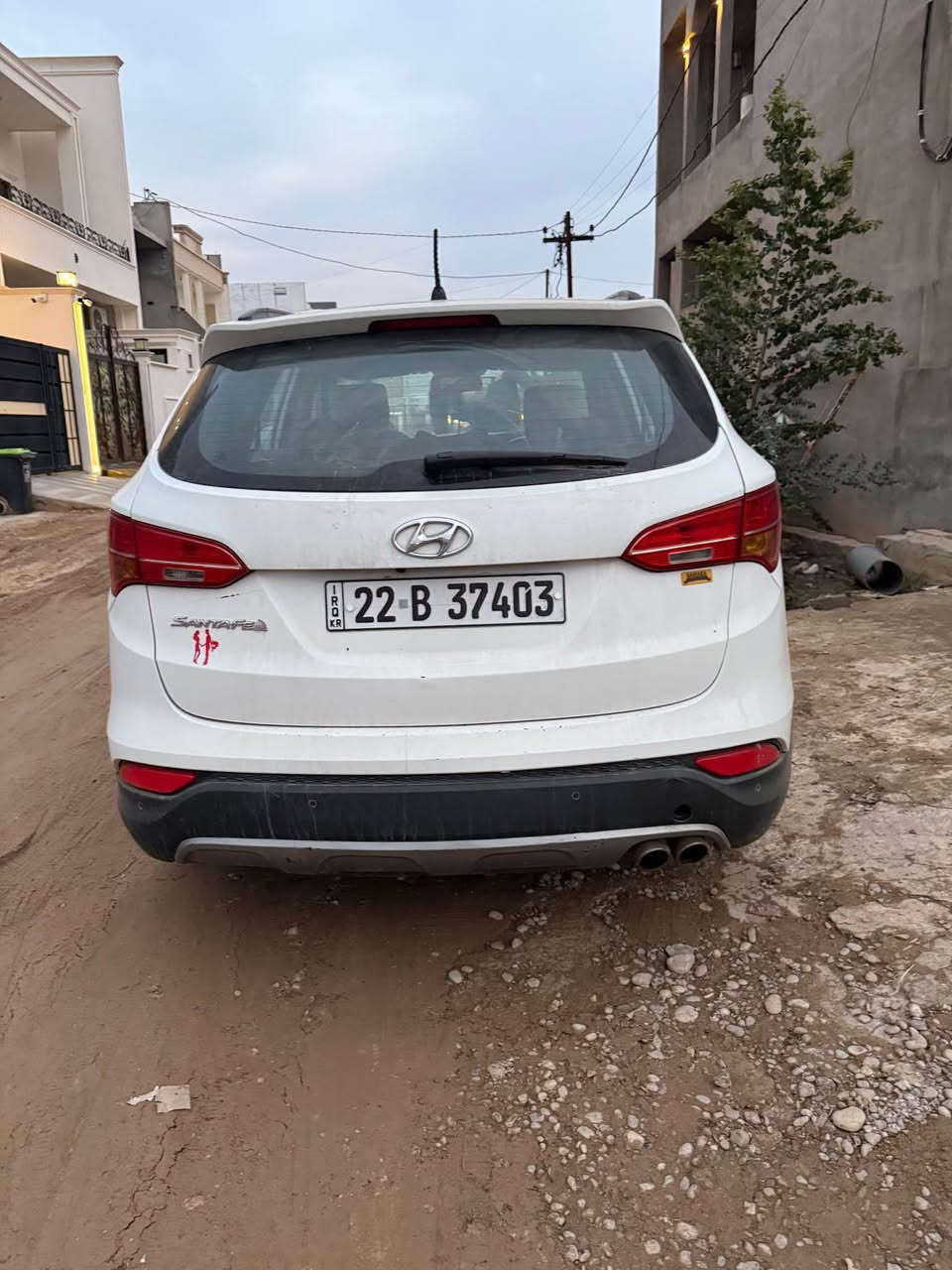 بسم الله الرحمن الرحيم السلام عليكم اخوان هونداي سنتافي 2013 الشكل الجديد محرك 2400 دوش مجفية صفحة السائق ومصبوغة عام بدون دواخل السيارة بحالة جيدة تبريد تدفىة گير محرك شرط مابيهن عيب السعر 125 مع مجال للشراي // المكان كركوك //*********** كركوك, العراق
