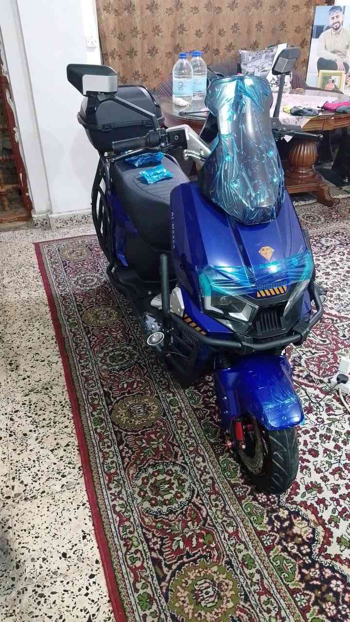 900وبيها مجال للشراي 
الماسه نزع صاعقه 
بعدها بحاله الوكاله 
العنوان الرمادي


**إذا كنت صاحب هذا الإعلان وتريد حذفه لأي سبب، رجاءا أرسل رسالة إلى الدعم الفني**