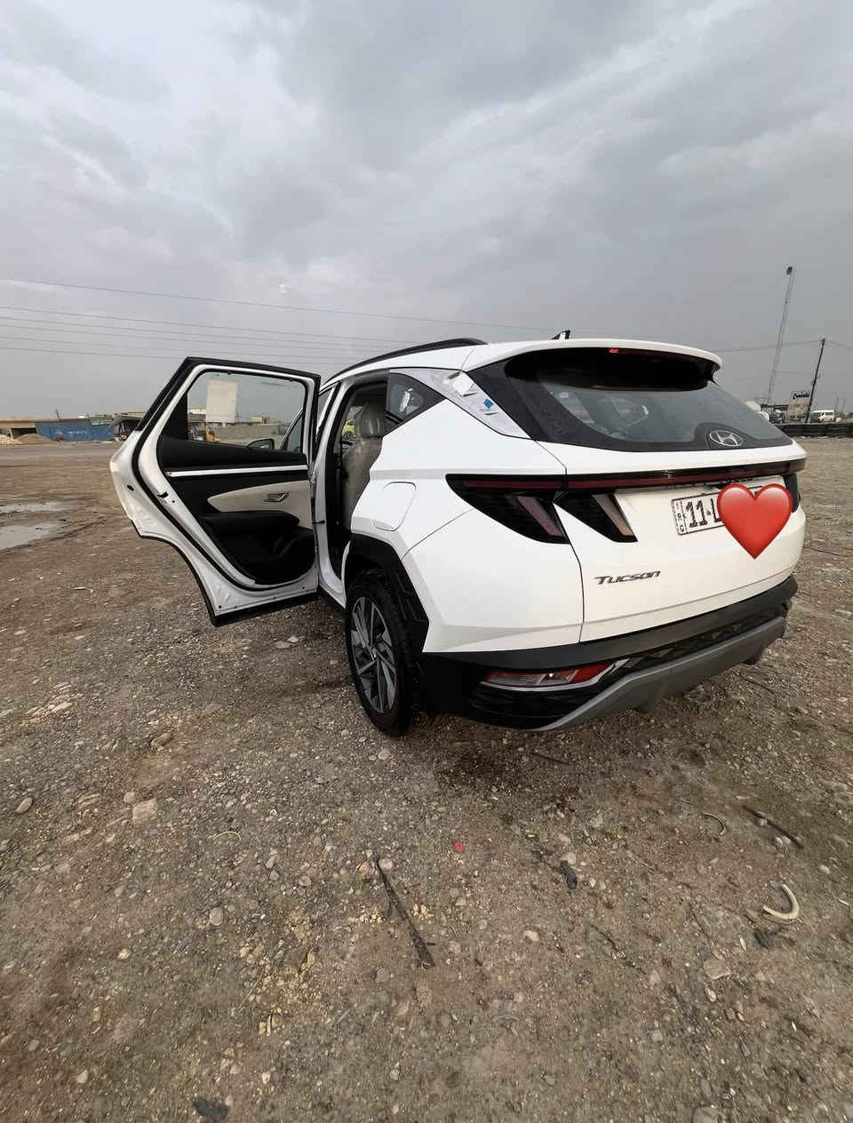 السلام عليكم
هونداي توسان 2024 رقم بغداد خليجي  بأسمي ماشيه 25 ألف حقيقي ضمان شركة الأولى موتور لحد الآن كل تبديلات الدهن بالشركه مسويلها صيانه ب 600 ألف فول مواصفات عده البانوراما مكفوله كفاله عامه عده شخط بسيط بالچاملق الخلفي بالداير ونصبغ گد شبر للأستفسار الاتصال على الأرقام *********** و ***********مكاني بغداد تقاطع النهروان السعر 215 وبيها مجال بسيط
