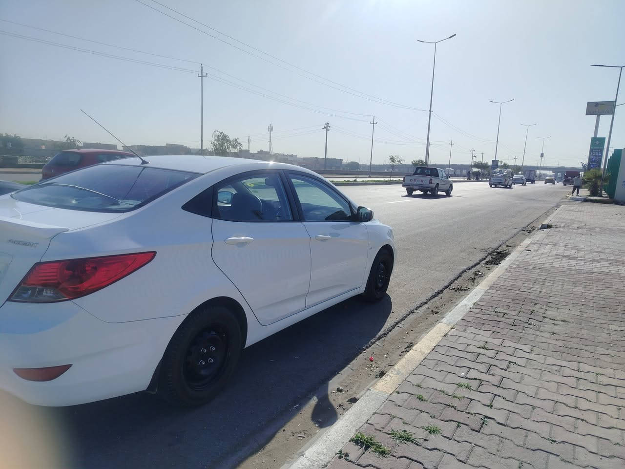 اكسن موديل 2011 رقم سليمانيه سنويه جديد
دفتر بنزين موجود بس صندوق صبغ وباب صبغ
بدون دواخل
سعر 98
***********
