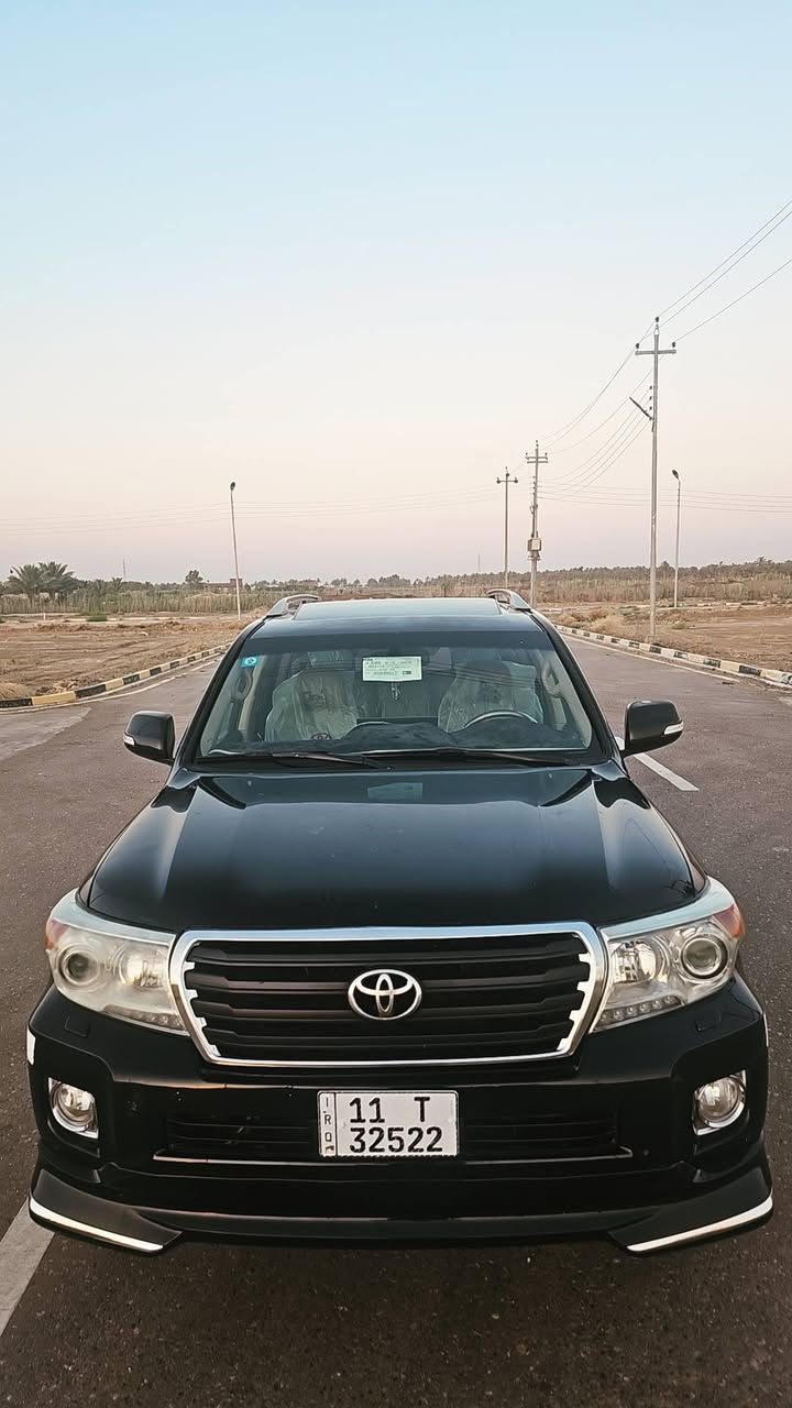 سلام عليكم لاندكروز GX-R موديل 2012 رقم بغداد بسمي فول موصفات كشن جلد كهرباء فتحه سقف تخم تاير جديد صبغ جاملغ وباب امامي مكينه وكير مكفولات شركه ممفتوحات سعر 260 وبيه مجال رقم***********
