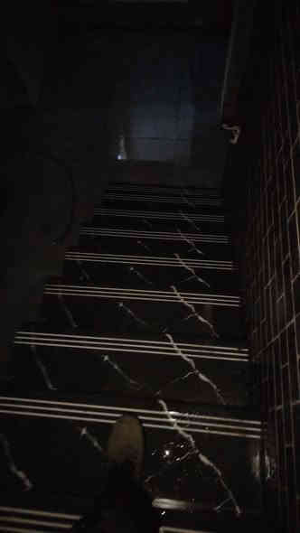 السلام عليكم جزء من عملي جدار وارضيه وكوبنات حلان
كورك بي واتساب
***********
***********
