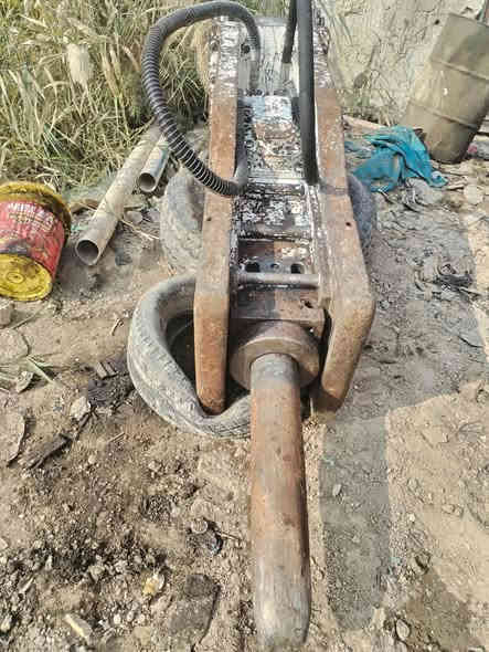 سلام عليكم نقار فوركاوا حجم ٢٠٠٠ للبيع جاهز للعمل مكاني بغداد السعر ٤٠ ورقة وبي مجال شي بسيط للإستفسار الاتصال على الرقم ***********
