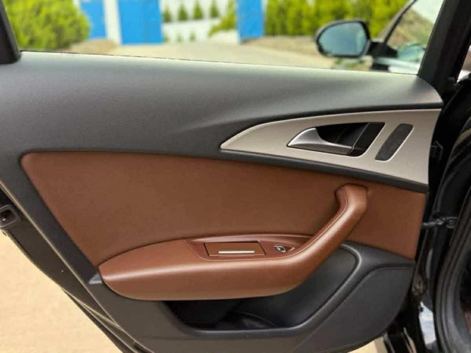 السلام عليكم اودي للبيع موديل ٢٠١٤نوع a6 السعر كاش ١٢٥ورقه رقم اربيل واذا اقساط مقدمه ٨٠ورقه وكل شهر ٣ورقات تصبح ١٣٥ورقه مكان حاليا بغداد سياره كامله وجاهزه ومواصفات معروفه الاتصال ***********وتس اب مظلله ٨٠٪؜
وبيها باج ورقمها اربيل
