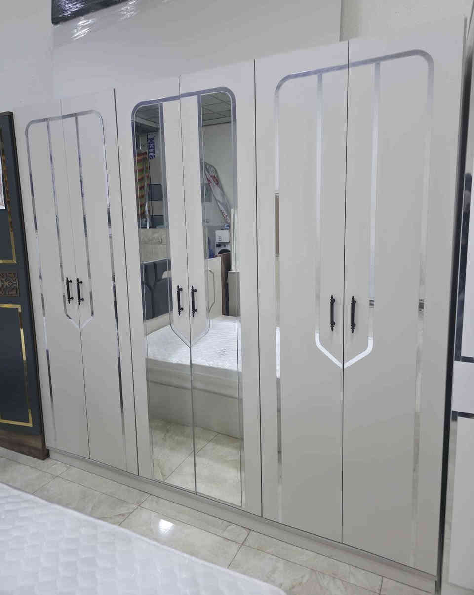 🔥 عرض خاص لغرفة نوم شبابي 4 قطع جديد بالكرتون!
🛏 الغرفة تتكون من:
• سرير نفر
• كنتور 6 باب 
• ميز تواليت 
• كومدينه 
💸 السعر  335 دولار
📍 معرض جودي – دهوك
📞 للاستفسار والطلب: ***********
---------------
#معرض_جودي_بدهوك 
🪑 أثاث تركي فاخر
غرف نوم – غرف جلوس – غرف شباب – طاولات – كنتور – أسفنج عالي الجودة
✅ عروض مميزة وأسعار تنافسية
📌 ناونیشان:
⛔مالطا خاری-فرعی ئکی به ری سیناعی- به مبه ری مه دره سه (مالتاژئری)
📌 العنوان:
دهوك – مالطا القديم – أول فرع قبل صناعة تصليح السيارات – مقابل مدرسة الابتدائية
(قريب من مطعم مالطا – كونديه مالطا – خارنگه ها مالتا)
#دهوكا_رنكين #موصل #غرف_شبابية #اثاث_منزلي #زاخو دهوك, العراق
