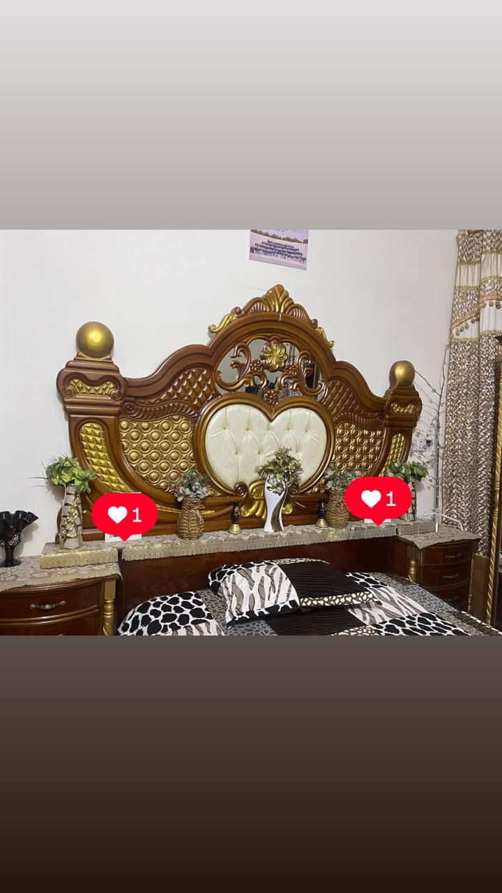 صاج من الداخل والخارج تزكام وتكمه
صبغ حراري لون بتنجاني


**إذا كنت صاحب هذا الإعلان وتريد حذفه لأي سبب، رجاءا أرسل رسالة إلى الدعم الفني**