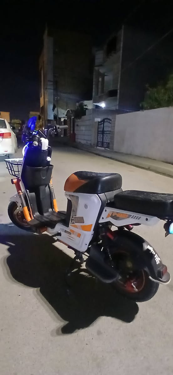سلام عليكم دراجه شحنH900 دراجه جديده بطاريات32انبير العنوان دياله بعكوبه المفرك الستفسار ***********
