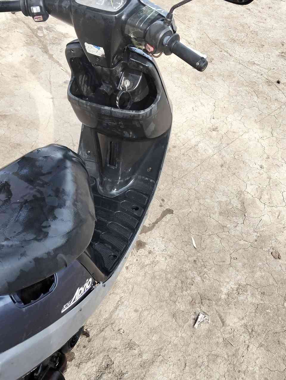 بيع مستعجل دراجه بطه شغاله كهرباياتها شغاله بيع مستعجل خوان سعر50المكان بغداد جسر ديالى بيع مستعجل رقم ***********
