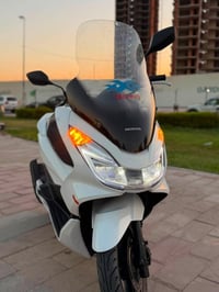 PCX • جيل الثاني • ١٥٠