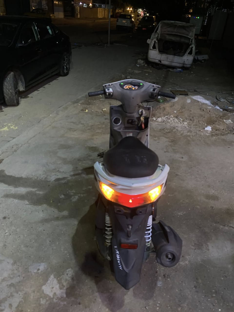 GTR
مال رمبه صارله شهر نازله بمليون و٤٠٠ كفاله عامه برغي مابيها نقص جديده بمعنه الكلمه  اوراق موجوده مكاني دوره رايدها بمليون و٢٠٠ًشراي يتصل ***********
