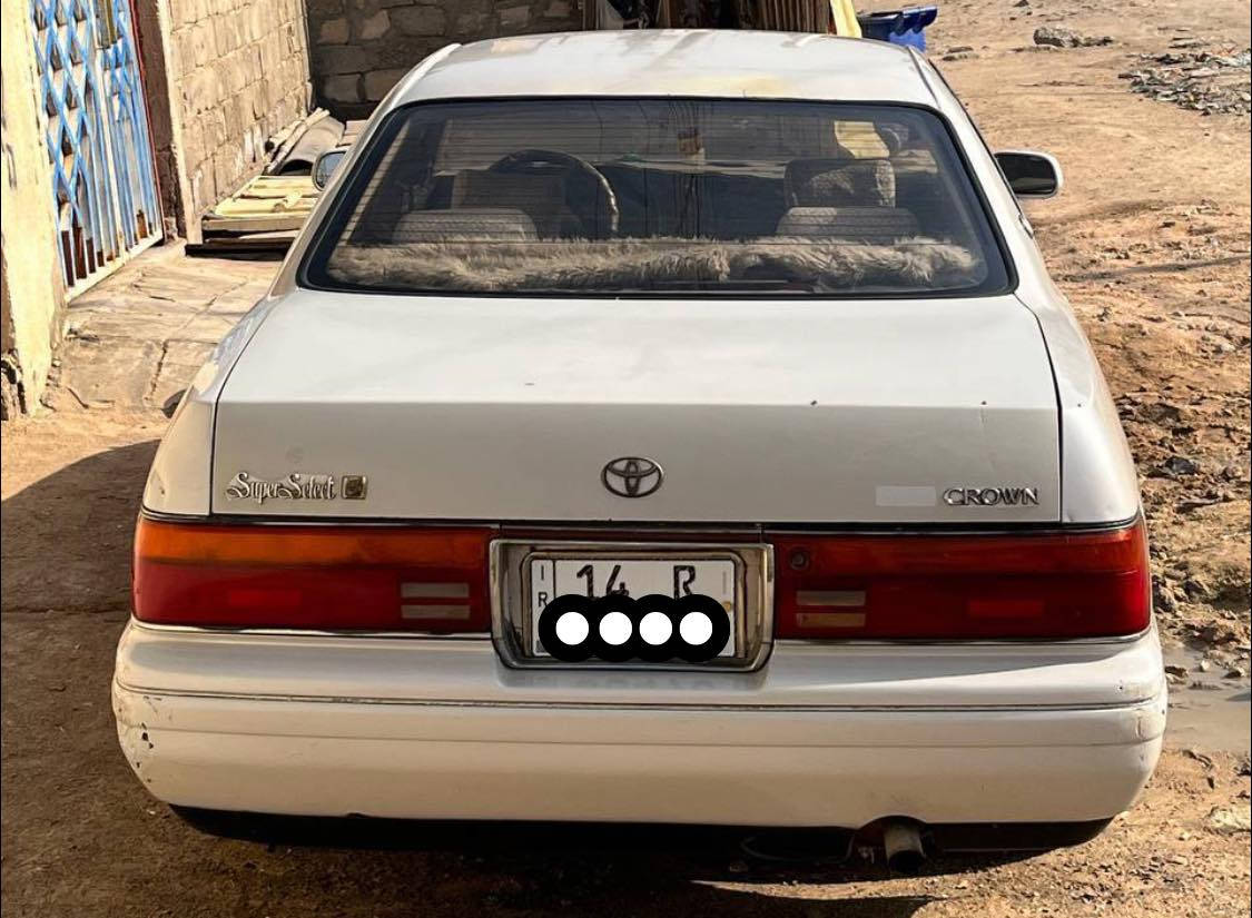 السلام عليكم
سيارة بطه فصل موديل 1995 لؤلؤي
رقم بصرة انگليزي الجديد
سنوية باسمي نهاية 27 مداور ثاني يوم
بدون لا كصه ولا نقل جثه الاصوليات كفالة
كير ومكينه خير من الله لا تبخير ولا تنقص 
تايرات نظيفات كهربائيات شغاله التبريد شغال فقط بي فصله
المكان بصرة حي الاصدقاء 
السعر 63 وبي مجال قليل الجناي يراسلني خاص


**إذا كنت صاحب هذا الإعلان وتريد حذفه لأي سبب، رجاءا أرسل رسالة إلى الدعم الفني**