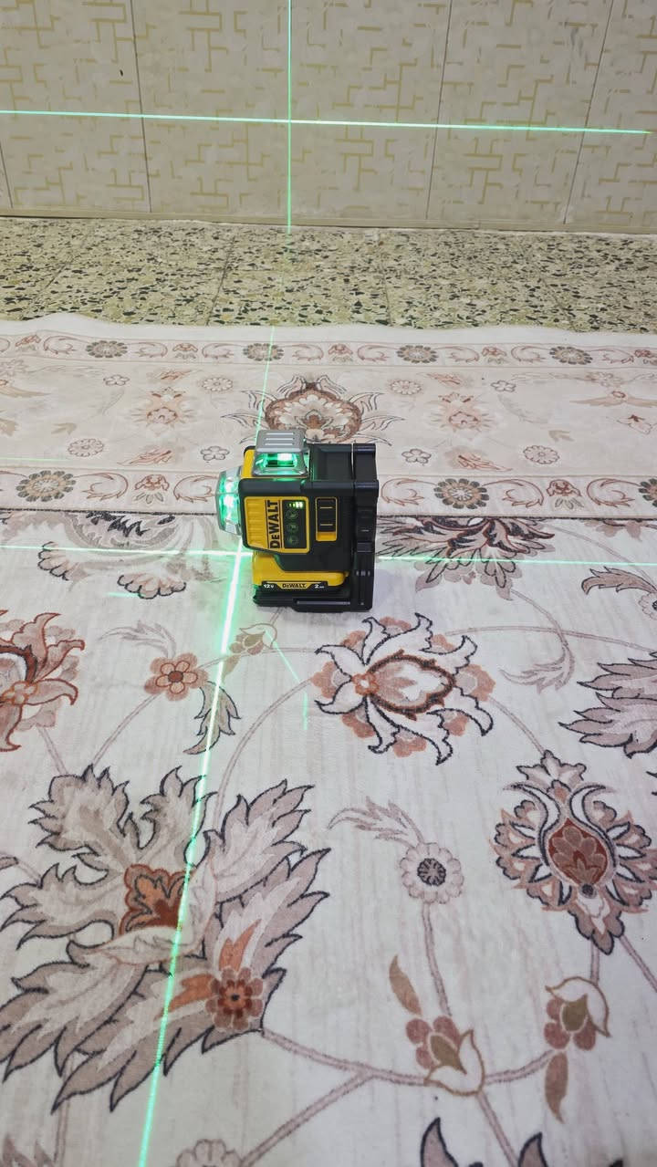 السلام عليكم 
جهاز ليزر اصلي للبيع جديد غير مستخدم 
١٢ خط يفيد اهل البناء والسيراميك والتأسيسات الكهربائيه
ماركة ديوولت الاصليه


**إذا كنت صاحب هذا الإعلان وتريد حذفه لأي سبب، رجاءا أرسل رسالة إلى الدعم الفني**