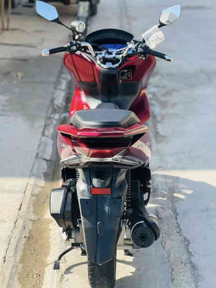 سلام عليكم بي سي اكس البيع دراجة كفالة عامة حجم المكينة 150 دراجة ياباني ياباني وراق كاملة معة ورقت المزاد مالتهة كفالة عامة ستفسار خاص او ***********
