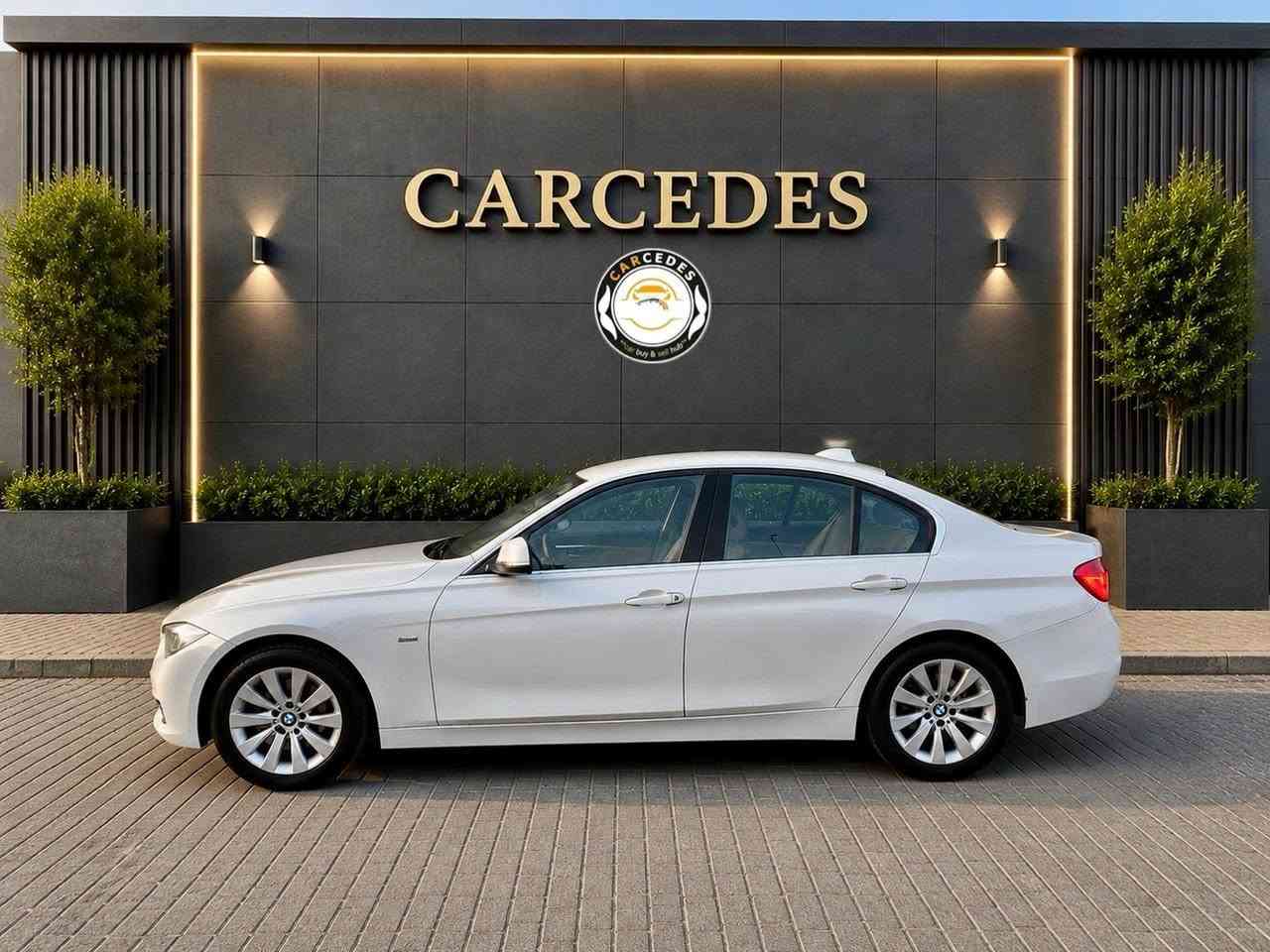 🚗 الماركة والموديل: BMW F30 318
📅 سنة الصنع: 2016
🌠 الفئه : اعلي فئه
🔧 سعة المحرك: 1600cc
⚙️ ناقل الحركة: /  اتوماتيك 
🎛️عداد :   ……190.000….. كم

🎨 حالة الدهان: فبريكه بره و جوه عدا اجزاء بسيطه بالاجناب
🏵️ الكماليات :جميع الكماليات تعمل بكفاءة
🧾 الترخيص: ساري حتى / 7/2026 و يمكن تجديد سنه
🏢 وحدة المرور: … القاهره

🏵️ تفاصيل اخري :
📍 مكان المعاينة: حدائق القبة  

(قابل للتفاوض عند وقت التنفيذ فقط)  

🔍 الحالة العامة:  
✅ الموتور: حالة جيدة  
✅ الفتيس: حالة جيدة  
✅ العفشة: حالة جيدة  
✅ الصالون: حالة جيدة  
01007985437 القاهرة, مصر


**إذا كنت صاحب هذا الإعلان وتريد حذفه لأي سبب، رجاءا أرسل رسالة إلى الدعم الفني**