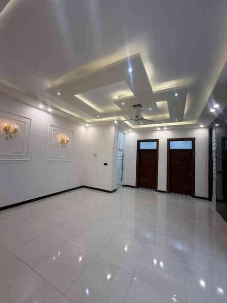 150متر السعر 63 وقابل للتفاوض 
العنوان مقابيل ملحق قريه الغدير 
خدمات كامله بناء طابوك وصب 
للاستفسار اتصال او مراسله واتساب ***********
