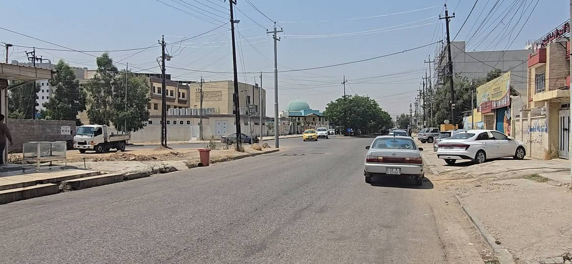 عمارة تجارية  للبيع 
* حي السكر قرب اعدادية بلقيس للبنات
* المساحة ١٥٠ م
* واجهة ٧.٥ م
* الوارد الشهري مليون ومئة الف
للاستفسار، يرجى الاتصال على الأرقام التالية:
- ***********
- ***********
- ***********
أو زيارة المكتب على العنوان التالي :
 المثنى، مدخل سايدين الرفاق، قرب مطعم المجلس

#البيت_المعمور_للعقار
