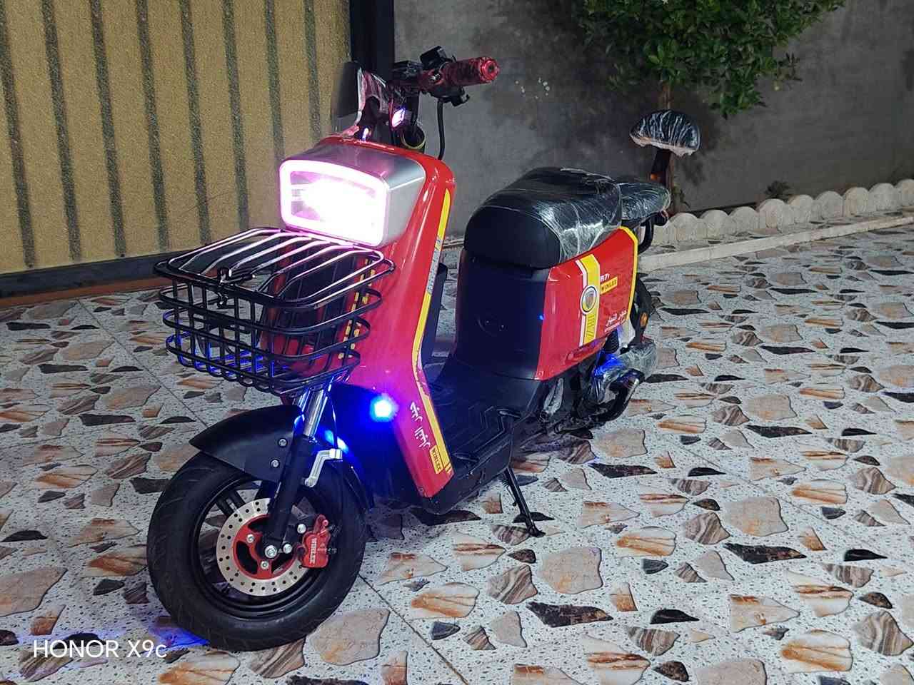 درجه R7
بطارية ونلي 32امبير
مستخدم قليل
سويج و بصمه
فول مواصفات
بلوتوث
وكهربائيات كامل
وسعر 475 وبي مجال
***********

