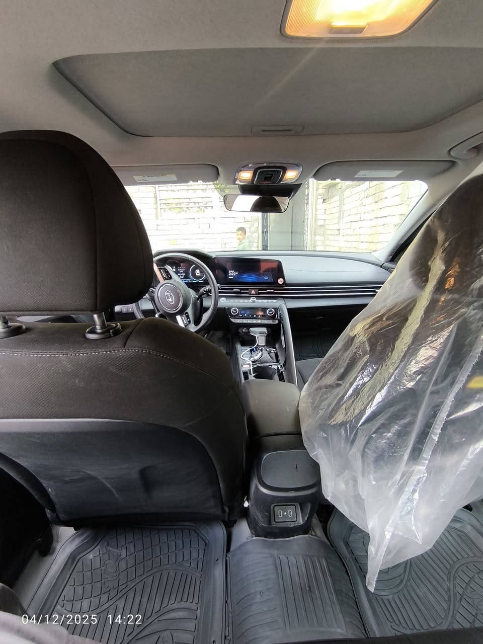 سيارة النترا للبيع موديل 2025  وارد امريكي رقم اربيل باسمي حادثها فقط الجاملغ اليمنى
***********
