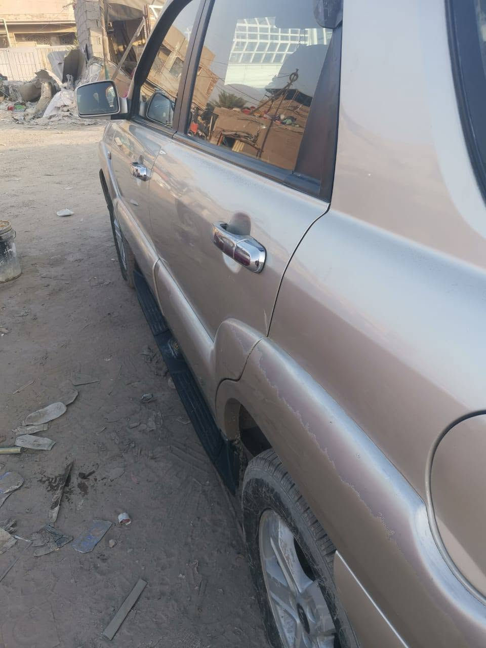 السلام عليكم
سبورتج 2009 لبيع محرك 2000 كير محرك تبريد صدر كهربائيات خير من الله السياره بدون دواخل بيه فقط بنيد ودعاميات بدون دواخل مري شفط شاشه /كامره دواره /تخم تاير جديد /سياره خير من الله كله شغال/ رقم بغداد مشروع وطني بسمي سياره 
السعر 105 وبيها مجال 
عنوان/ جكوك قمر بني هاشم ***********
