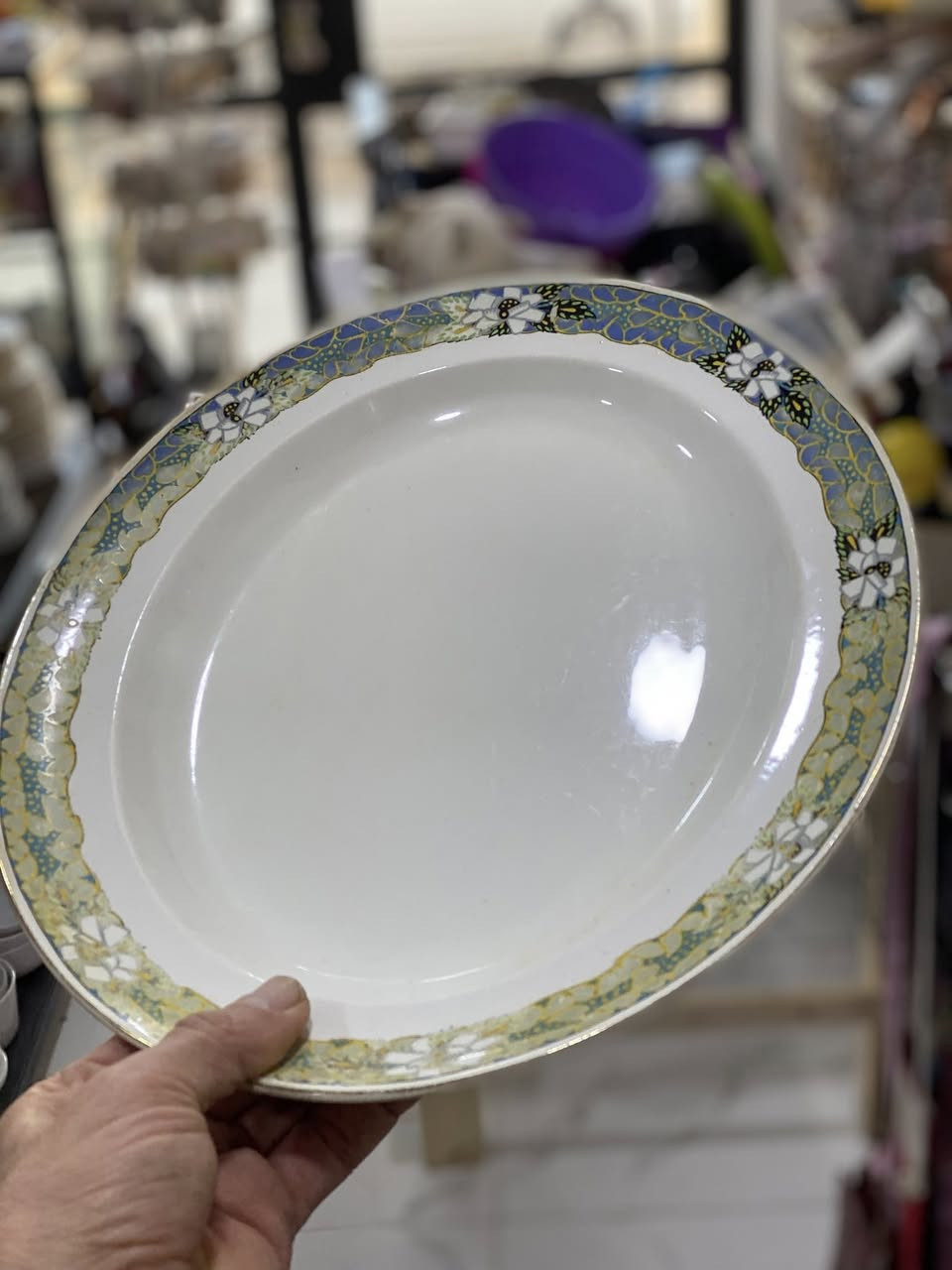 (الاصلي)
العيون عندما تنظر الى الاشياء الجميله
تكون الابتسامه من القلب
مع الركن الاوربي


**إذا كنت صاحب هذا الإعلان وتريد حذفه لأي سبب، رجاءا أرسل رسالة إلى الدعم الفني**