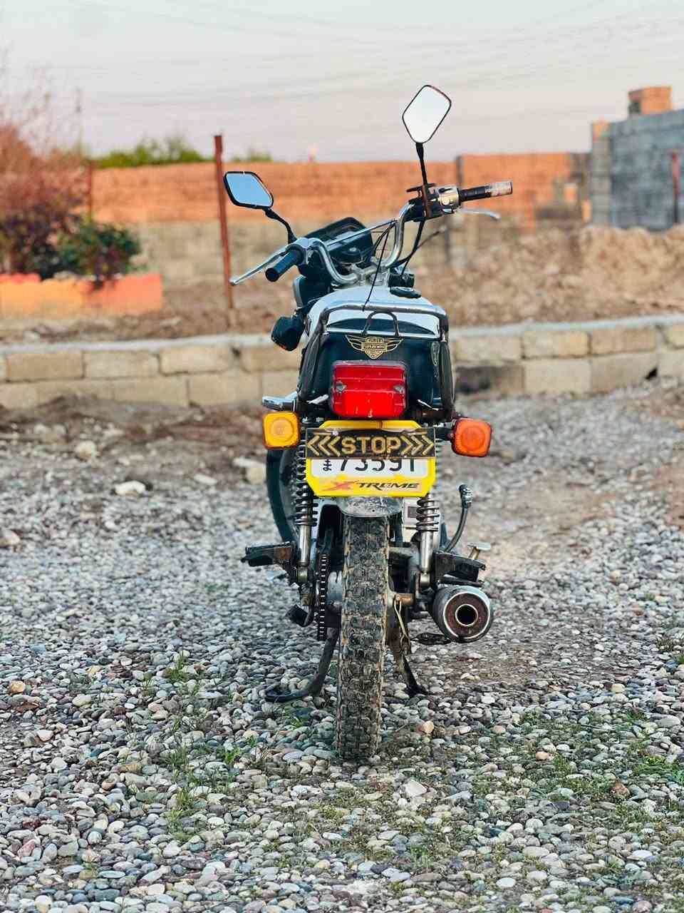 السلام عليكم للبيع موطور تايكر 2019
موطور نضيف نشاطه فول السعر 350 مراوس يرهم 

الشراي يتصل ..  ***********..
