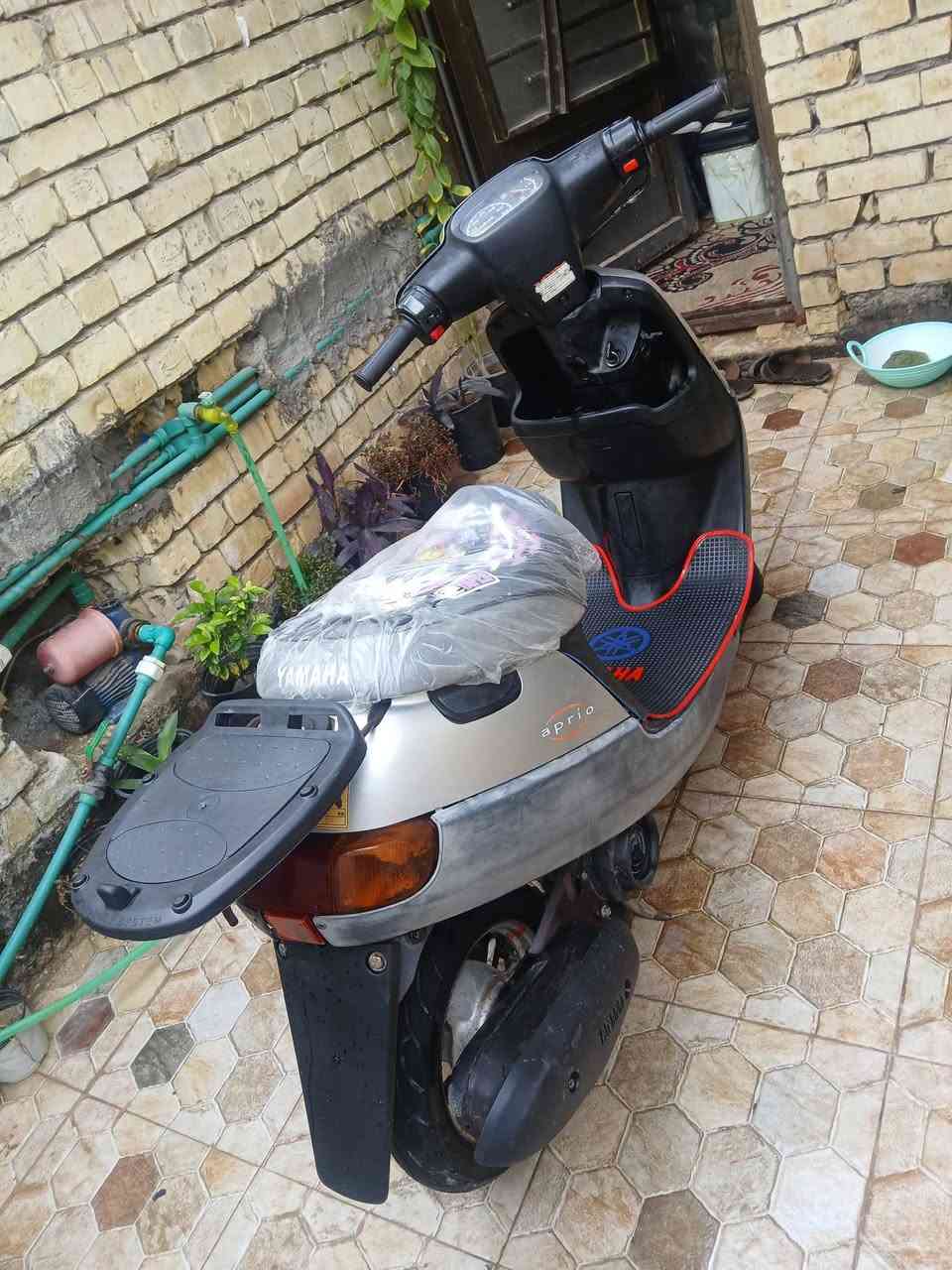 سلام عليكم دراجه بطه مديل 2003 (كفاله عامه مكينه و شاصي وكفرات ) كله بلادي مكينه خرسه ما تسمع صوته شلعه و معدل كهربايات كله شغاله نكره سلف اي وقت عداد سرعه بانزين شغالات قفل جنطه قفل اكسن قفل استيرن تايرات جدد زوج اي نقص ما بيه سعر 325 مكاني كربلاء مدينه العاب نوارس رقمي *********** ملاحظه ابيع الدراجه على فحص
